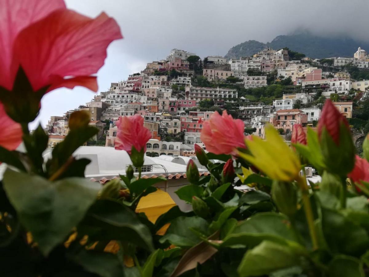 Santiago Vacation Home In Positano Exterior photo